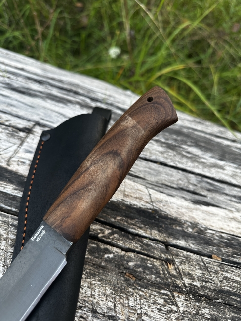 Нож "Засапожный" х12мф рукоять кавказский орех