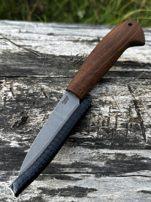 Овощной нож 95х18 рукоять кавказский орех