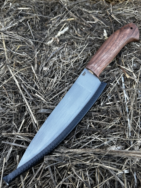 Шеф нож № 12 сталь 95х18 рукоять кавказский орех